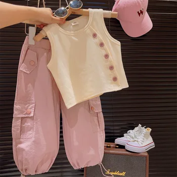 Детский жилет + комплект брюк-карго 2023 Новый футболка с коротким рукавом для девочек с принтом Лето Повседневные свободные тонкие брюки 2 шт. Костюм