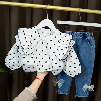 Симпатичная одежда для ребенка Baby Girl Набор нарядов Мода Новый Точка Кружевной Воротник + Длинные Джинсовые Банты Брюки Детская Одежда 1 2 3 4 Лет