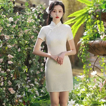  Кружево Cheongsam Qipao 2023 Новая молодая девушка Fation Темперамент Элегантный ретро Улучшенный традиционный китайский стиль Маленькое короткое платье