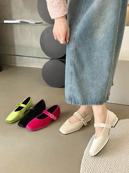  Неглубокая обувь Мэри Джейн 2023 Мода Женская обувь на низком каблуке Летняя удобная яркая цветная классическая обувь